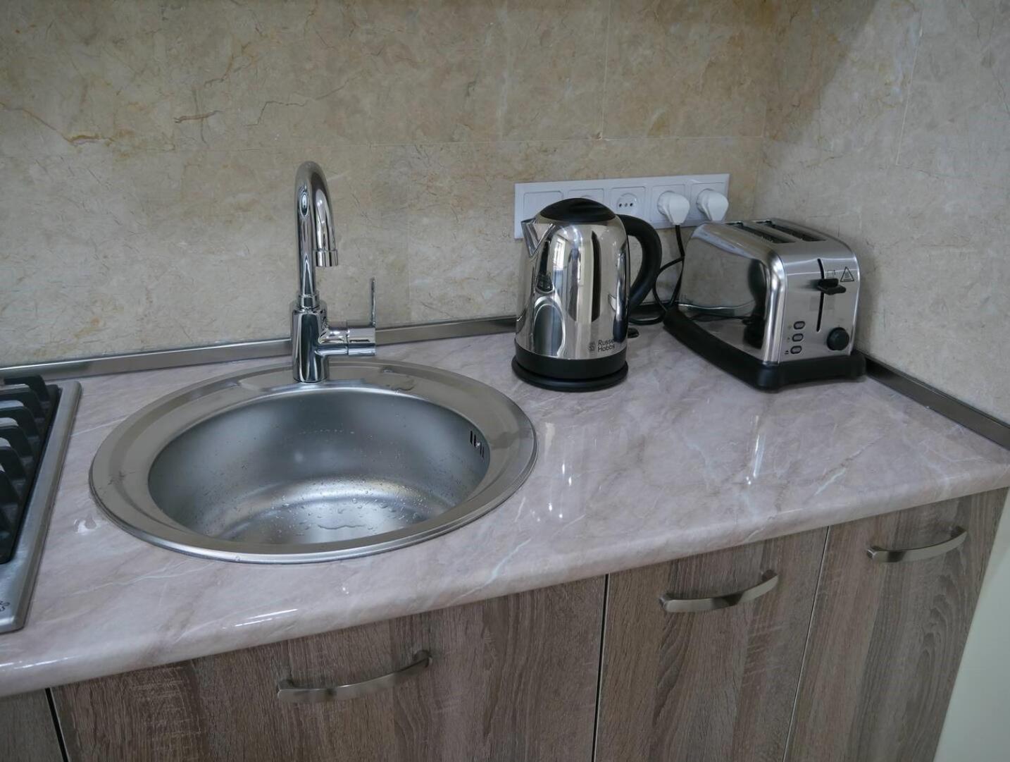 Luxury Apartment At Pirosmani 22 In Central Borjomi Oda fotoğraf